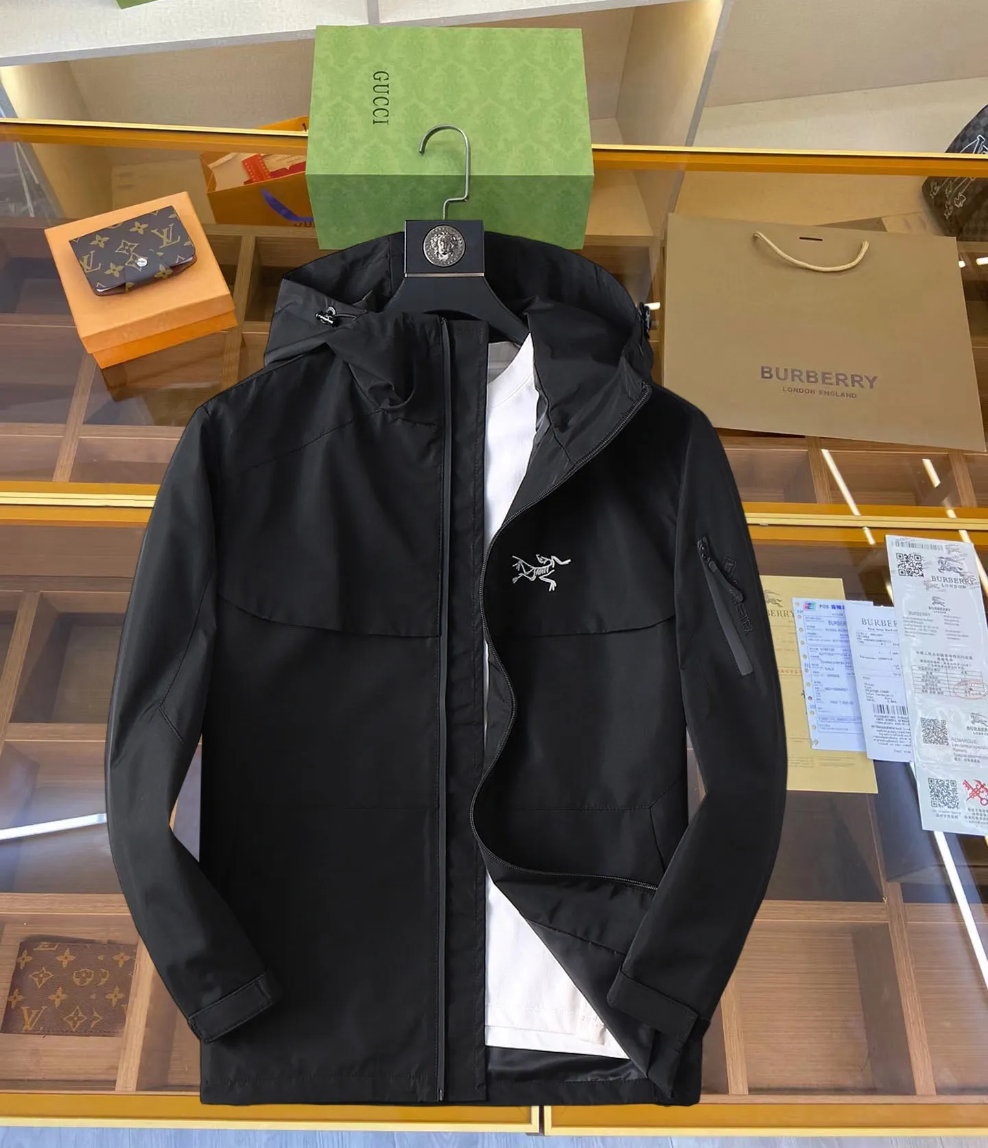 Same Style， ， 2026 New Arrival ， Original Premium Breathable ， ， ， Quality。 ， Sizes：M～3XL，